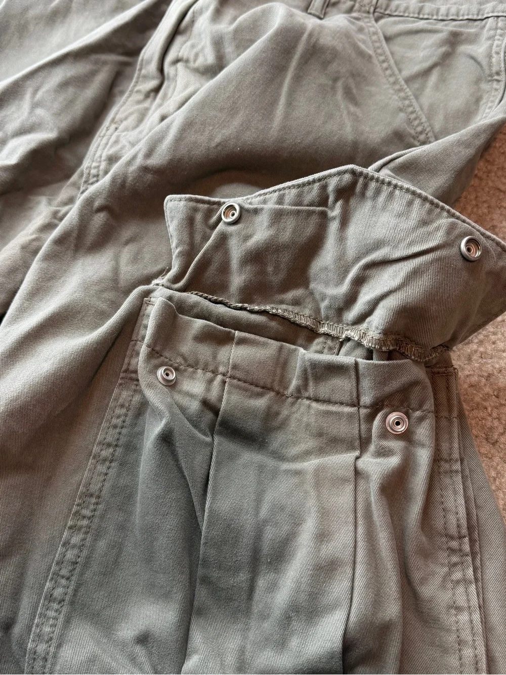Levi's Men's Classic Cargo Utility Shorts – Olive Green Y2K Style